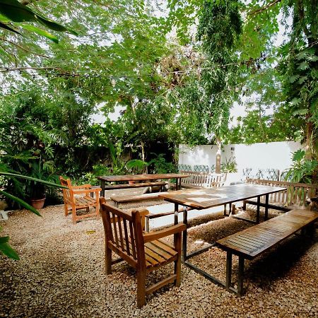 The Slow Leopard Dar es Salaam Exterior foto